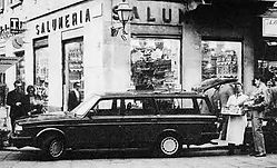 50112700106_874f3bc3b8_w.jpg