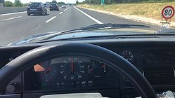 6a884121-c1cb-4faf-b5c1-25a9c0de6506.jpg